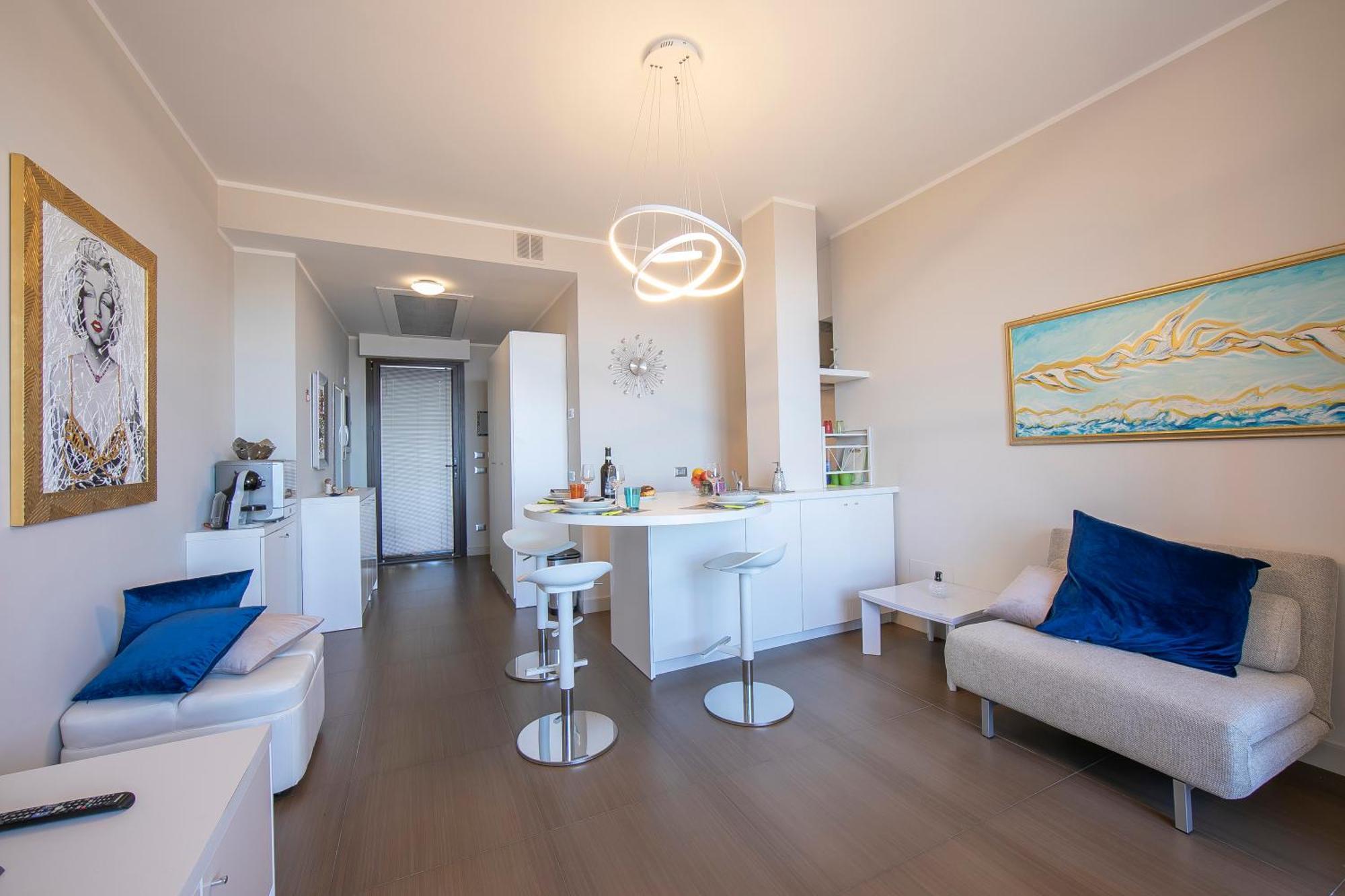 Suite On The Lake - Happy Rentals Meina Exterior foto